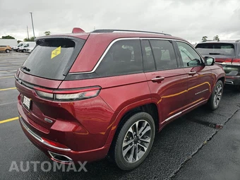 2022 Jeep Grand Cherokee Overland - miniatura 4
