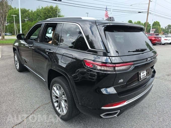 2022 Jeep Grand Cherokee Summit - miniatura 2