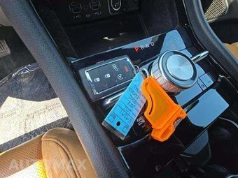 2022 Jeep Grand Cherokee Summit - miniatura 8