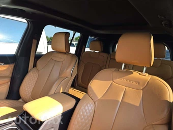 2022 Jeep Grand Cherokee Summit Reserve - miniatura 11
