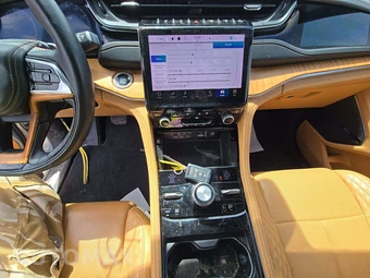 2022 Jeep Grand Cherokee Summit Reserve - miniatura 10
