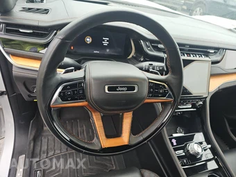 2022 Jeep Grand Cherokee Summit Reserve - miniatura 15