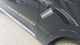 2022 Jeep Grand Cherokee Summit Reserve - miniatura 22
