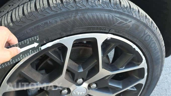 2022 Jeep Grand Cherokee Summit Reserve - miniatura 27