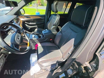 2022 Jeep Grand Cherokee Summit Reserve - miniatura 3
