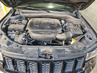 2022 Jeep Grand Cherokee WK Laredo E - miniatura 15