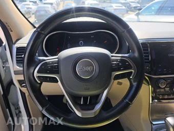 2022 Jeep Grand Cherokee WK Laredo E - miniatura 10
