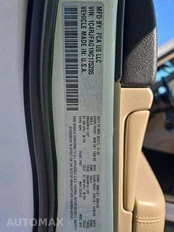 2022 Jeep Grand Cherokee WK Laredo E - miniatura 6
