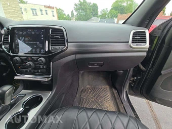 2022 Jeep Grand Cherokee WK Laredo E - miniatura 16