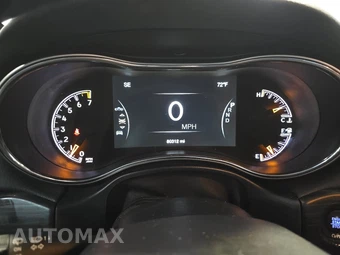 2022 Jeep Grand Cherokee WK Laredo X - miniatura 12