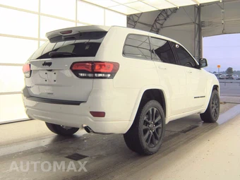 2022 Jeep Grand Cherokee WK Laredo X - miniatura 4