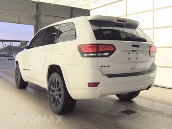 2022 Jeep Grand Cherokee WK Laredo X - miniatura 6