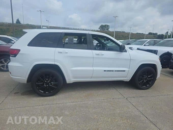 2022 Jeep Grand Cherokee WK Laredo X - miniatura 4