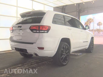 2022 Jeep Grand Cherokee WK Laredo X - miniatura 4