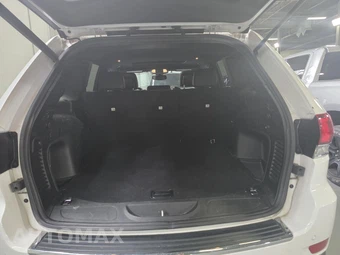 2022 Jeep Grand Cherokee WK Limited - miniatura 8