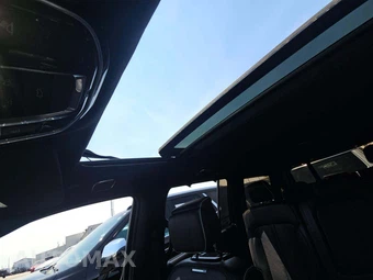 2022 Jeep Grand Wagoneer Obsidian - miniatura 11