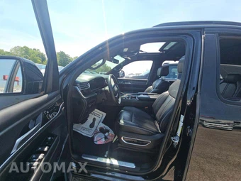2022 Jeep Grand Wagoneer Obsidian - miniatura 6