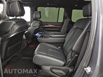 2022 Jeep Grand Wagoneer Series II - miniatura 13