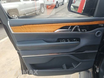 2022 Jeep Grand Wagoneer Series II - miniatura 9