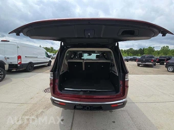 2022 Jeep Grand Wagoneer Series II - miniatura 12