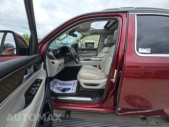 2022 Jeep Grand Wagoneer Series II - miniatura 3