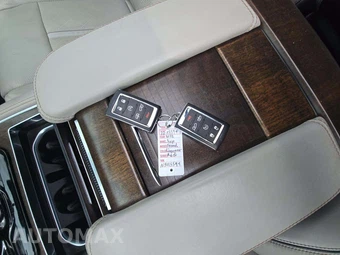 2022 Jeep Grand Wagoneer Series II - miniatura 5