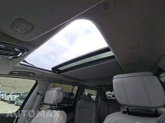 2022 Jeep Grand Wagoneer Series II - miniatura 8