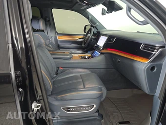 2022 Jeep Grand Wagoneer Series II - miniatura 8