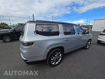 2022 Jeep Grand Wagoneer Series II - miniatura 3