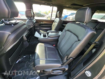 2022 Jeep Grand Wagoneer Series II - miniatura 13