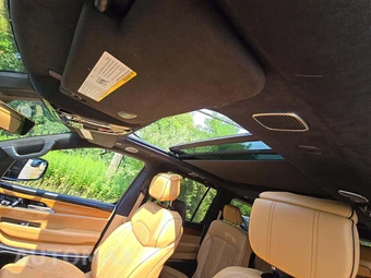 2022 Jeep Grand Wagoneer Series III - miniatura 11