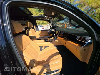 2022 Jeep Grand Wagoneer Series III - miniatura 16