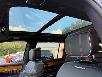 2022 Jeep Grand Wagoneer Series III - miniatura 24