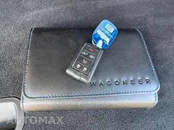 2022 Jeep Grand Wagoneer Series III - miniatura 35