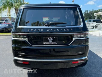 2022 Jeep Grand Wagoneer Series III - miniatura 9