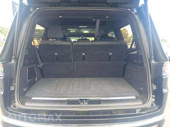 2022 Jeep Grand Wagoneer Series III - miniatura 12