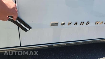 2022 Jeep Grand Wagoneer Series III - miniatura 28