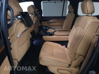 2022 Jeep Grand Wagoneer Series III - miniatura 13