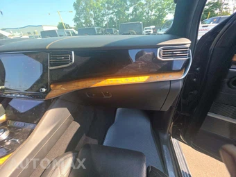 2022 Jeep Grand Wagoneer Series III - miniatura 15