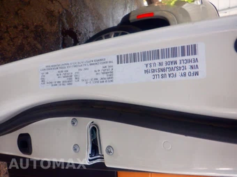 2022 Jeep Grand Wagoneer Series III - miniatura 8