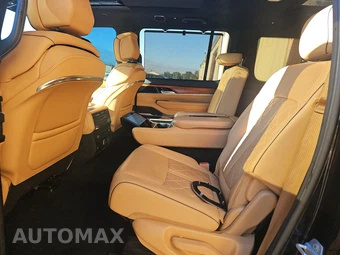 2022 Jeep Grand Wagoneer Series III - miniatura 13