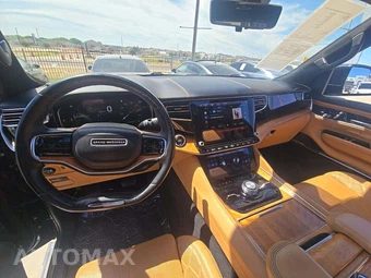 2022 Jeep Grand Wagoneer Series III - miniatura 10