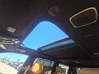2022 Jeep Grand Wagoneer Series III - miniatura 11
