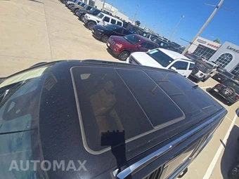 2022 Jeep Grand Wagoneer Series III - miniatura 12