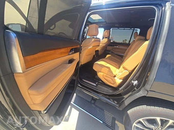 2022 Jeep Grand Wagoneer Series III - miniatura 13