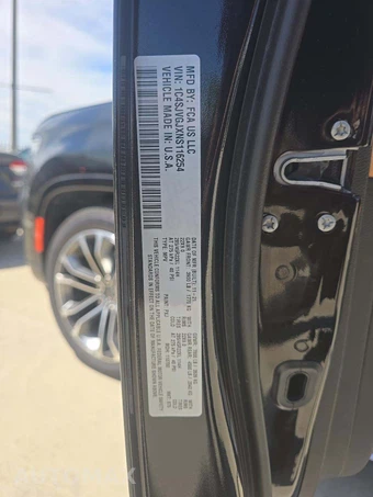 2022 Jeep Grand Wagoneer Series III - miniatura 5