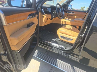 2022 Jeep Grand Wagoneer Series III - miniatura 6