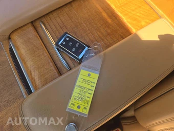 2022 Jeep Grand Wagoneer Series III - miniatura 8