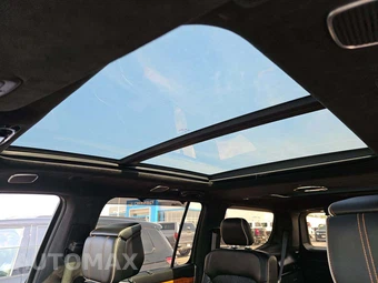 2022 Jeep Grand Wagoneer Series III - miniatura 11