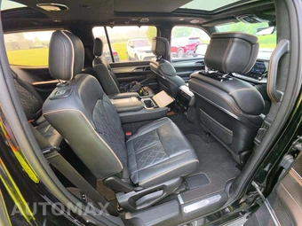 2022 Jeep Grand Wagoneer Series III - miniatura 17